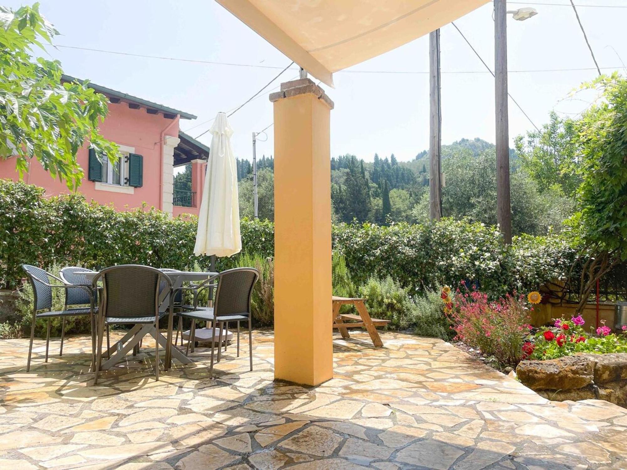 Ourano -gastouri Village Center *